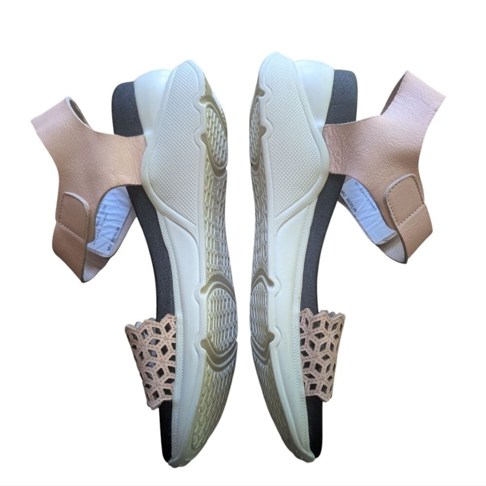 Hispanitas Berlin Sandals Pink sz EU 37 (US 6.5-7) - Picture 2 of 9